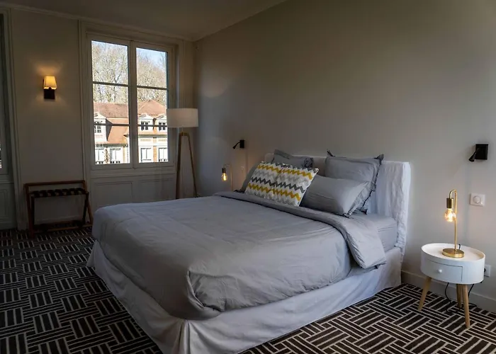 Les Suites Chateau Du Breuil Normandie